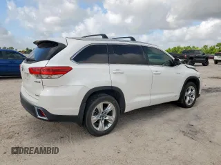 2017 Toyota Highlander Hybrid Limited with VIN 5TDDGRFH6HS036685, listed as a Copart auction lot 59726925 with 18,191 mi miles and Salvage title. Bid and sale history available at DreamBid. Image 3.