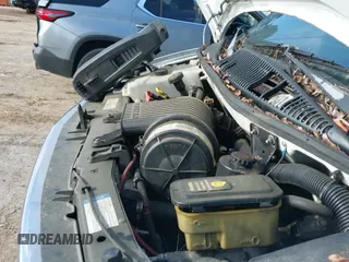 2001 Chevrolet Express с VIN 1GBHG39R711146980, выставлен на аукционе IAAI как лот 42582391 с пробегом 166 689 миль миль и . История ставок и продаж доступна на DreamBid. Изображение 12.