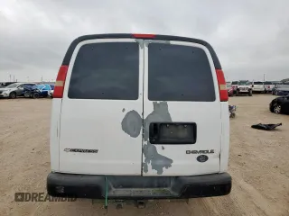 2006 Chevrolet Express Cargo z VIN 1GCGG25V861133375, wystawiony jako Copart lot #57604095 z przebiegiem 224 805 mil mil oraz Szkoda całkowita • Salvage title. Historia ofert i sprzedaży dostępna na DreamBid. Obrazek 6.