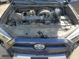 2018 Toyota 4Runner SR5 with VIN JTEBU5JR1J5592144, listed as a Copart auction lot 53390995 with 50,880 mi miles and Salvage Title. Bid and sale history available at carsss.com. Image 12.