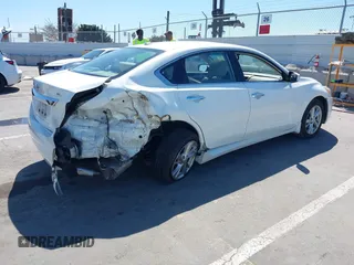 2015 Nissan Altima S with VIN 1N4AL3AP8FN353855, listed as a IAAI auction lot 41915994 with Not Provided miles and . Bid and sale history available at DreamBid. Image 4.