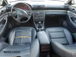 1999 Audi A4 с VIN WAUCB28D1XA301646, выставлен на аукционе Copart как лот 44394235 с пробегом 110 597 миль миль и Списание • Salvage title. История ставок и продаж доступна на DreamBid. Изображение 8.