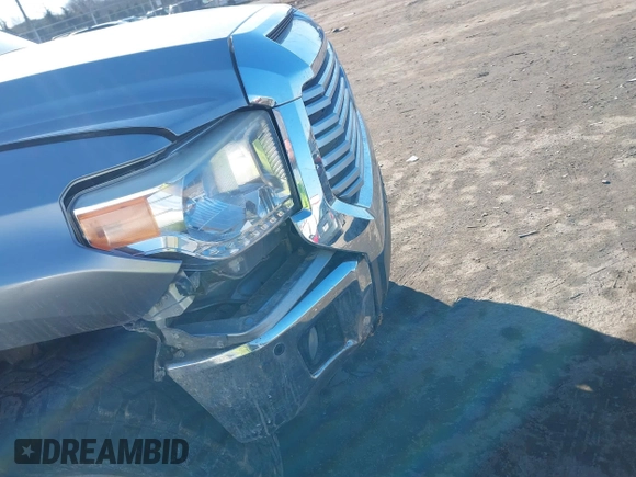 2016 Toyota Tundra 4WD Truck LTD with VIN 5TFHY5F16GX524926, listed as a IAAI auction lot 41348197 with 158,633 mi miles. Bid and sale history available at carsss.com. Image 6.