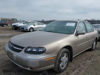 2000 Chevrolet Malibu LS with VIN 1G1NE52JXY6160219, listed as a IAAI auction lot 41806027 with 139,790 mi miles. Bid and sale history available at carsss.com. Image 2.