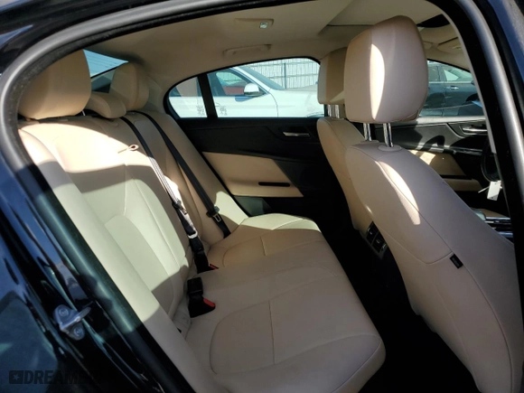 2019 Jaguar XE 25t Premium with VIN SAJAD4FX8KCP49443, listed as a Copart auction lot 78142264 with 35,950 mi miles and Salvage Title. Bid and sale history available at carsss.com. Image 10.