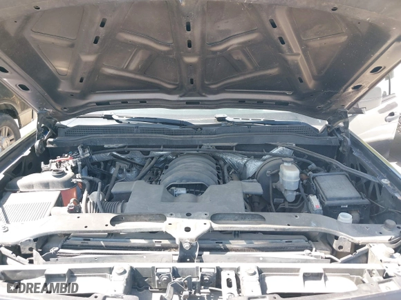 2014 Chevrolet Silverado 1500 Work Truck with VIN 1GCRCPEC1EZ302099, listed as a IAAI auction lot 41994086 with 175,890 mi miles. Bid and sale history available at carsss.com. Image 10.