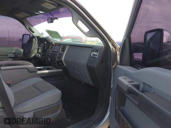 2014 Ford Super Duty F-250 SRW XL with VIN 1FT7W2BT7EEB01336, listed as a IAAI auction lot 41812032 with 276,996 mi miles. Bid and sale history available at carsss.com. Image 5.