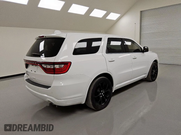 2019 Dodge Durango SXT Plus with VIN 1C4RDHAG8KC584882, listed as a Copart auction lot 59623615 with 33,912 mi miles and Clean title. Bid and sale history available at DreamBid. Image 3.