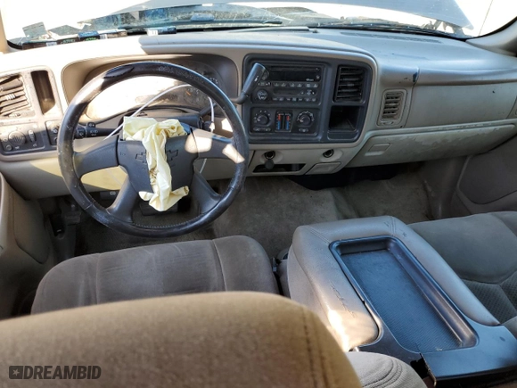 2003 Chevrolet Tahoe LS with VIN 1GNEC13V63R130396, listed as a Copart auction lot 86105634 with 266,238 mi miles and Salvage Title. Bid and sale history available at carsss.com. Image 8.