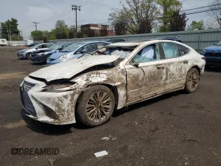 2018 Lexus LS 500 with VIN JTHC51FF8J5004560, listed as a Copart auction lot 55219535 with Not Provided miles and Salvage Title. Bid and sale history available at DreamBid. Image 1.
