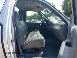 2004 Ford F-150 XL z VIN 2FTRF17264CA20660, wystawiony jako IAAI lot #42698678 z przebiegiem Nie podano mil oraz . Historia ofert i sprzedaży dostępna na DreamBid. Obrazek 5.