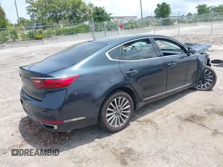 2017 Kia Cadenza Premium z VIN KNALC4J10H5068135, wystawiony jako IAAI lot #42215872 z przebiegiem 111 381 mil mil oraz . Historia ofert i sprzedaży dostępna na DreamBid. Obrazek 4.