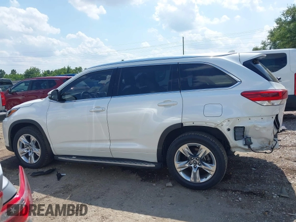 2017 Toyota Highlander Limited with VIN 5TDYZRFH4HS230188, listed as a IAAI auction lot 42382821 with 58,655 mi miles and . Bid and sale history available at DreamBid. Image 15.