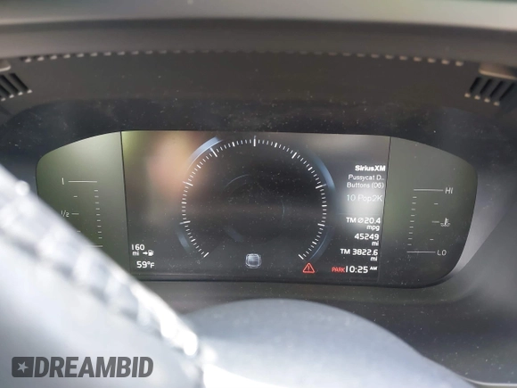 2019 Volvo XC60 Momentum with VIN LYV102DK8KB255769, listed as a IAAI auction lot 41573224 with 45,249 mi miles and . Bid and sale history available at DreamBid. Image 7.