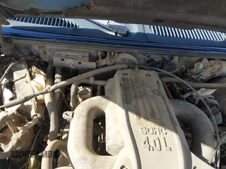 1998 Ford Explorer XL z VIN 1FMZU34E0WZA63165, wystawiony jako IAAI lot #42062724 z przebiegiem 140 575 mil mil oraz . Historia ofert i sprzedaży dostępna na DreamBid. Obrazek 6.