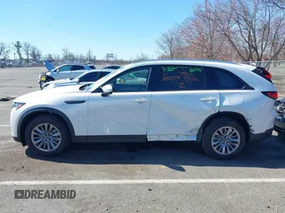 2024 Mazda CX-90 Preferred with VIN JM3KKBHD4R1175985, listed as a IAAI auction lot 41898640 with 7,359 mi miles and . Bid and sale history available at DreamBid. Image 14.