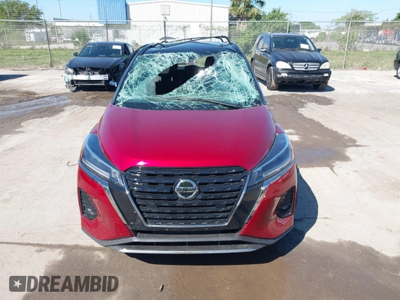 2021 Nissan Kicks SR with VIN 3N1CP5DV1ML557572, listed as a IAAI auction lot 41791402 with 37,486 mi miles. Bid and sale history available at carsss.com. Image 6.