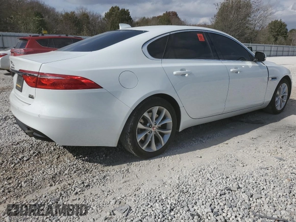 2018 Jaguar XF 25t Premium with VIN SAJBJ4FX1JCY59486, listed as a Copart auction lot 78463744 with 126,214 mi miles and Salvage Title. Bid and sale history available at carsss.com. Image 3.