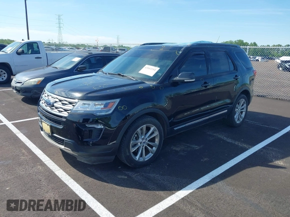 2018 Ford Explorer XLT with VIN 1FM5K7D85JGA76679, listed as a IAAI auction lot 42052252 with 107,449 mi miles and . Bid and sale history available at DreamBid. Image 2.