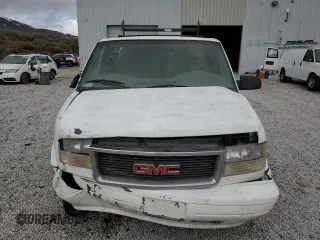 1998 GMC Safari Cargo with VIN 1GTDL19W3WB530949, listed as a Copart auction lot 51709525 with Not Provided miles and Salvage Title. Bid and sale history available at carsss.com. Image 5.