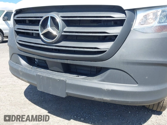 2025 Mercedes-Benz Sprinter Cargo with VIN W1Y4KBHY6ST203831, listed as a IAAI auction lot 42173474 with 4,382 mi miles and . Bid and sale history available at carsss.com. Image 6.