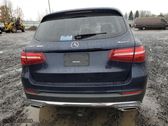 2019 Mercedes-Benz GLC with VIN WDC0G4KBXKV140350, listed as a Copart auction lot 82037374 with 27,137 mi miles and Salvage Title. Bid and sale history available at carsss.com. Image 6.