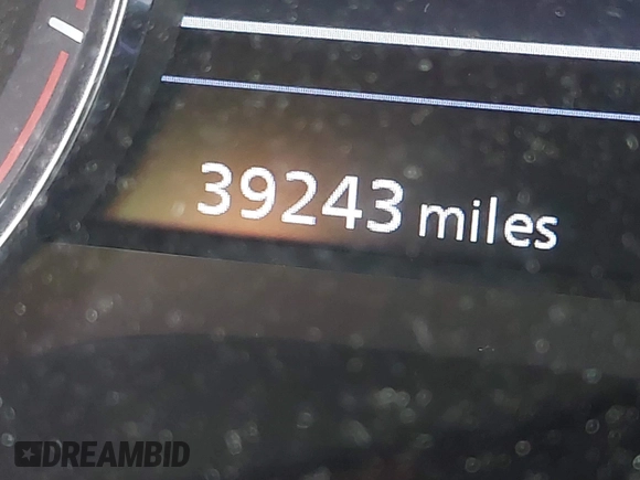 2020 Infiniti QX50 Luxe with VIN 3PCAJ5M10LF119755, listed as a IAAI auction lot 41356089 with 39,243 mi miles and . Bid and sale history available at DreamBid. Image 15.