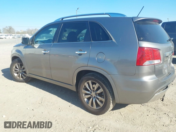 2012 Kia Sorento SX with VIN 5XYKW4A25CG196627, listed as a IAAI auction lot 41717846 with 219,194 mi miles. Bid and sale history available at carsss.com. Image 3.