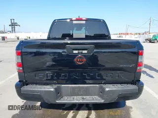 2024 Nissan Frontier SL with VIN 1N6ED1EJ4RN650125, listed as a IAAI auction lot 42193443 with 14,282 mi miles and . Bid and sale history available at DreamBid. Image 17.