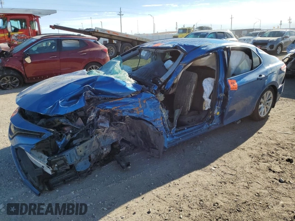 2019 Toyota Camry LE with VIN 4T1B11HK4KU247790, listed as a Copart auction lot 83417144 with 0 mi miles and Salvage Title. Bid and sale history available at carsss.com. Image 1.
