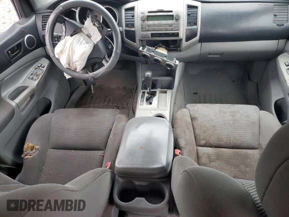 2011 Toyota Tacoma PreRunner with VIN 3TMJU4GN5BM113539, listed as a Copart auction lot 52208635 with 304,559 mi miles and Salvage Title. Bid and sale history available at DreamBid. Image 8.