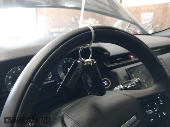 2025 Land Rover Range Rover Velar S с VIN SALYJ2EX0SA399919, выставлен на аукционе IAAI как лот 41798926 с пробегом 8 502 миль миль и . История ставок и продаж доступна на DreamBid. Изображение 11.