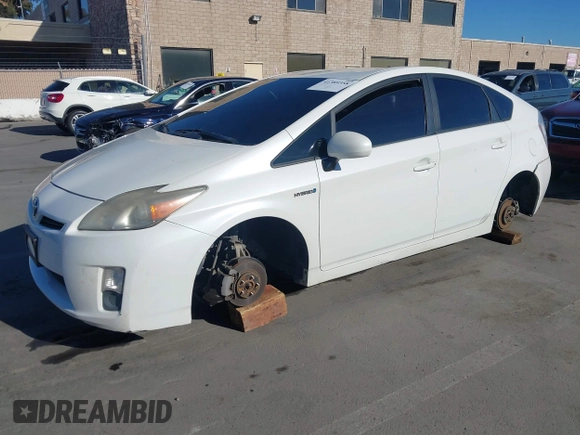 2010 Toyota Prius II with VIN JTDKN3DUXA5224177, listed as a IAAI auction lot 41389358 with 238,489 mi miles. Bid and sale history available at carsss.com. Image 18.