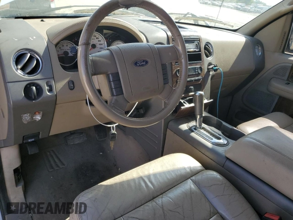 2004 Ford F-150 XLT с VIN 1FTPX14514NB28455, выставлен на аукционе Copart как лот 55142985 с пробегом 208 313 миль миль и Списание • Salvage title. История ставок и продаж доступна на DreamBid. Изображение 8.