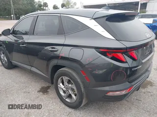 2022 Hyundai Tucson SE with VIN 5NMJA3AE9NH068012, listed as a IAAI auction lot 41173239 with 44,137 mi miles and . Bid and sale history available at carsss.com. Image 3.