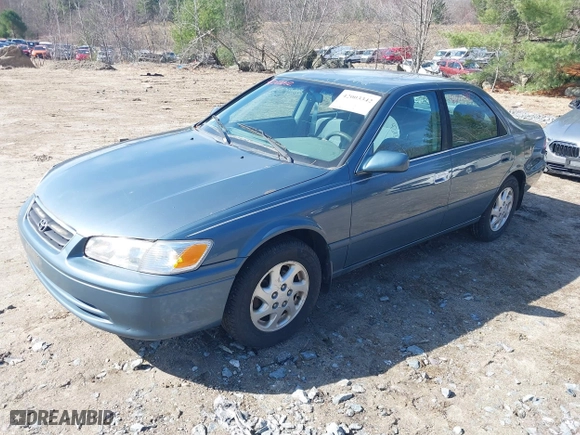 2000 Toyota Camry CE with VIN 4T1BG22KXYU730531, listed as a IAAI auction lot 42003342 with 248,235 mi miles. Bid and sale history available at carsss.com. Image 2.
