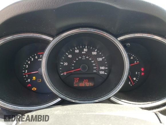 2011 Kia Sorento LX with VIN 5XYKT3A13BG013461, listed as a Copart auction lot 47467015 with 166,707 mi miles and Clean Title. Bid and sale history available at DreamBid. Image 9.