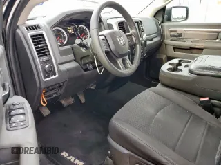 2019 Ram 1500 Warlock z VIN 1C6RR6GG9KS618659, wystawiony jako Copart lot #56914565 z przebiegiem 96 803 mil mil oraz Szkoda całkowita • Salvage title. Historia ofert i sprzedaży dostępna na DreamBid. Obrazek 8.
