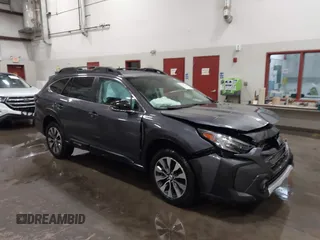 2025 Subaru Outback Limited XT z VIN 4S4BTGND7S3165903, wystawiony jako IAAI lot #41987512 z przebiegiem 8 943 mil mil oraz . Historia ofert i sprzedaży dostępna na DreamBid. Obrazek 1.