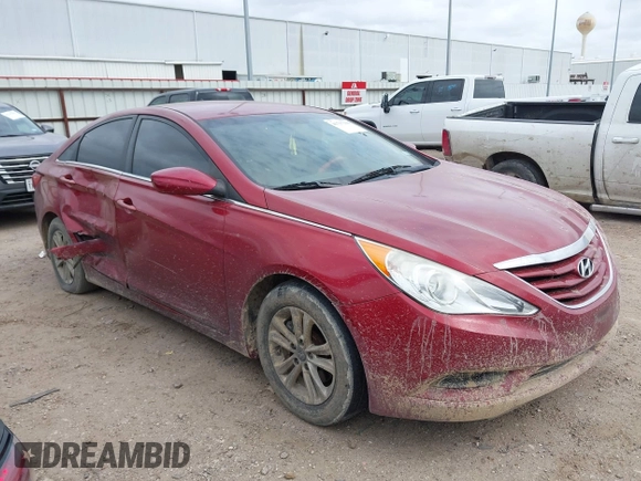 2013 Hyundai Sonata GLS z VIN 5NPEB4AC4DH715565, wystawiony jako IAAI lot #41737310 z przebiegiem 176 665 mil mil oraz . Historia ofert i sprzedaży dostępna na DreamBid. Obrazek 1.