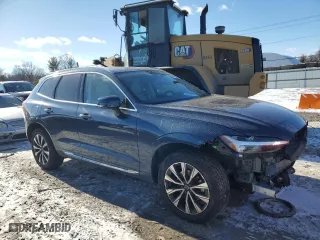 2023 Volvo XC60 Plus Bright Theme with VIN YV4L12RN0P1272294, listed as a Copart auction lot 87417394 with 28,751 mi miles and Salvage Title. Bid and sale history available at carsss.com. Image 4.