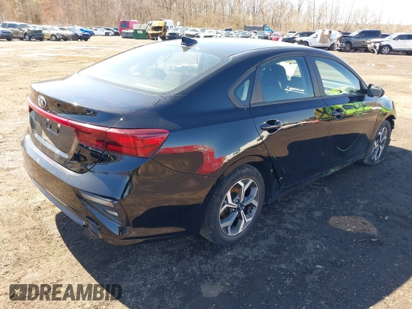 2021 Kia Forte FE with VIN 3KPF24AD1ME326593, listed as a IAAI auction lot 41816413 with 40,938 mi miles and . Bid and sale history available at carsss.com. Image 4.