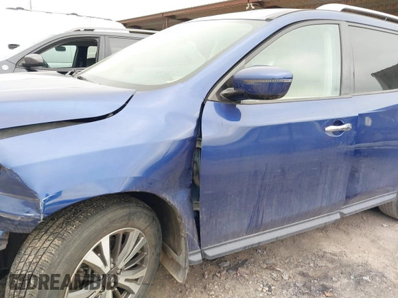 2017 Nissan Pathfinder S with VIN 5N1DR2MN2HC601120, listed as a IAAI auction lot 41916133 with 99,995 mi miles and . Bid and sale history available at DreamBid. Image 18.
