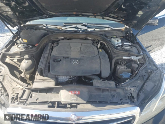 2014 Mercedes-Benz E 350 Luxury with VIN WDDHF8JB7EA863787, listed as a Copart auction lot 56862315 with 172,630 mi miles and Clean Title. Bid and sale history available at DreamBid. Image 11.