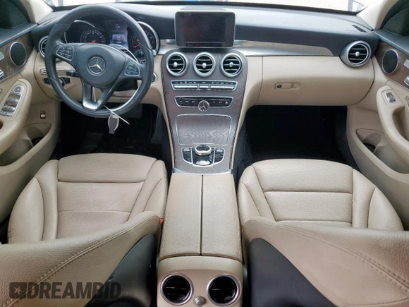 2018 Mercedes-Benz C 300 с VIN 55SWF4JB0JU273571, выставлен на аукционе Copart как лот 59123695 с пробегом 74 900 миль миль и Списание • Salvage title. История ставок и продаж доступна на DreamBid. Изображение 8.