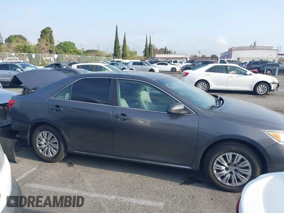 2014 Toyota Camry L with VIN 4T4BF1FK7ER430132, listed as a IAAI auction lot 41912773 with 215,073 mi miles. Bid and sale history available at carsss.com. Image 14.