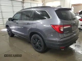2022 Honda Pilot Special Edition with VIN 5FNYF5H23NB010910, listed as a Copart auction lot 52151915 with 68,967 mi miles and Salvage Title. Bid and sale history available at carsss.com. Image 2.