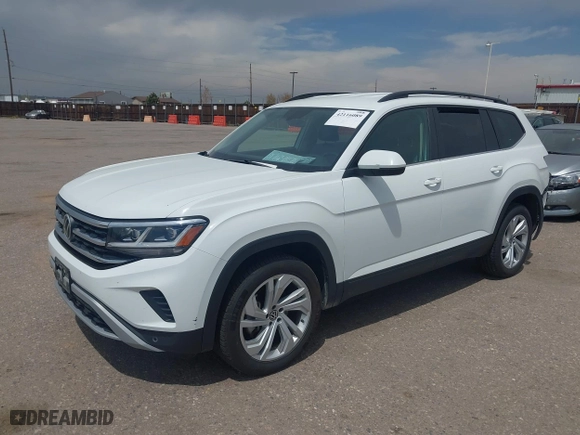 2022 Volkswagen Atlas 3.6L V6 SE w/Technology with VIN 1V2WR2CA2NC524674, listed as a IAAI auction lot 42116089 with 55,598 mi miles. Bid and sale history available at carsss.com. Image 18.