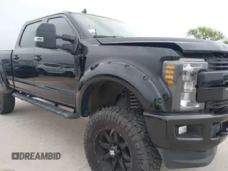 2019 Ford F-250 XL with VIN 1FT7W2BT2KEE43529, listed as a IAAI auction lot 42049216 with 55,199 mi miles and . Bid and sale history available at DreamBid. Image 18.