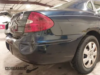 2007 Buick LaCrosse CX with VIN 2G4WC582571134047, listed as a IAAI auction lot 42349200 with 193,042 mi miles and . Bid and sale history available at DreamBid. Image 17.